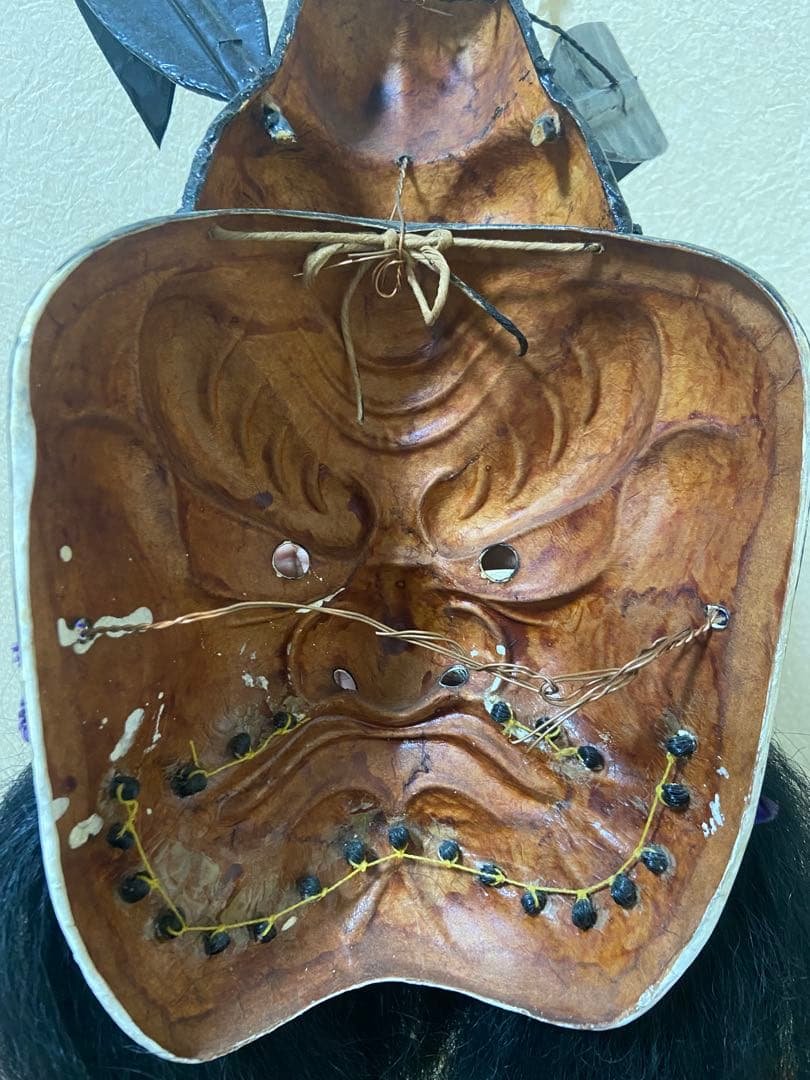 伝統的な仮面 白黒