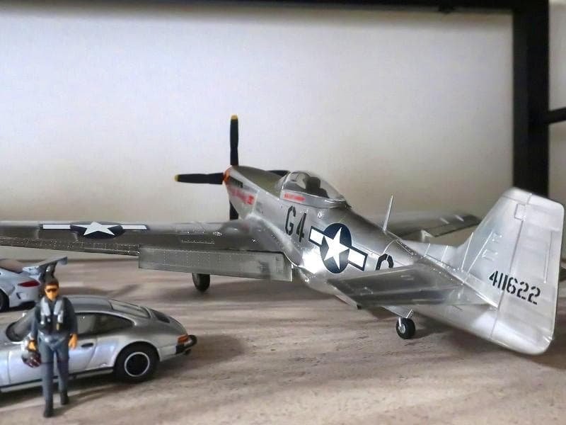 トップガン マーヴェリックでも登場 1/72 マスタング P51 塗装済完成品